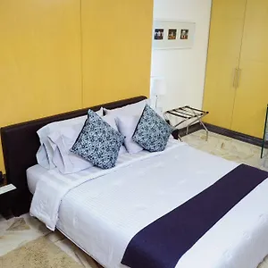 4* Hotel Ofihotel Versalles